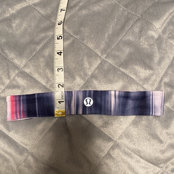 Lululemon headband - Picture 5 of 5
